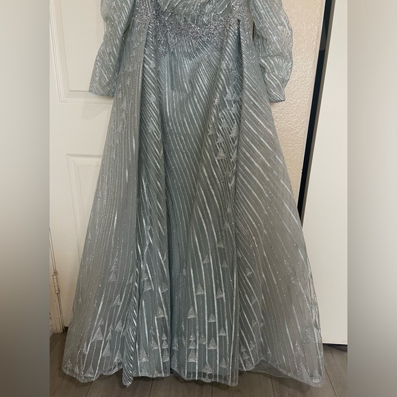 Modessa Couture formal sequined dress. Light emerald green and silver color. - Picture 2 of 12